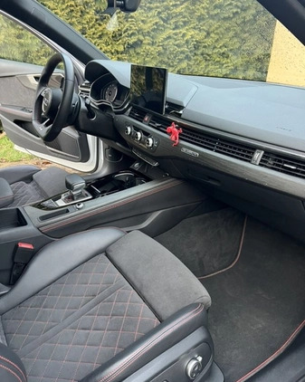 Audi A4 cena 113000 przebieg: 37500, rok produkcji 2020 z Dobrzyń nad Wisłą małe 254